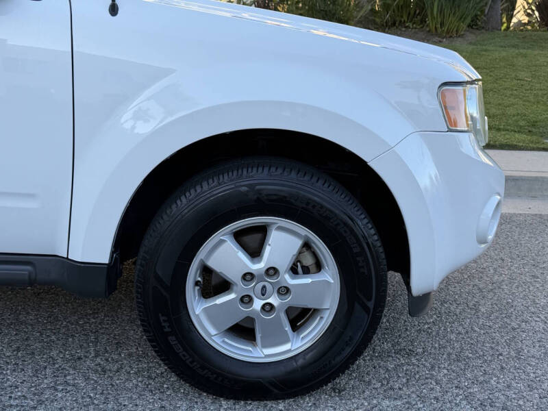 2011 Ford Escape XLS