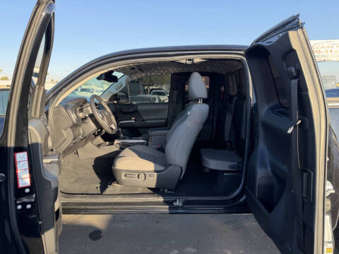 2022 Toyota Tacoma SR5 V6