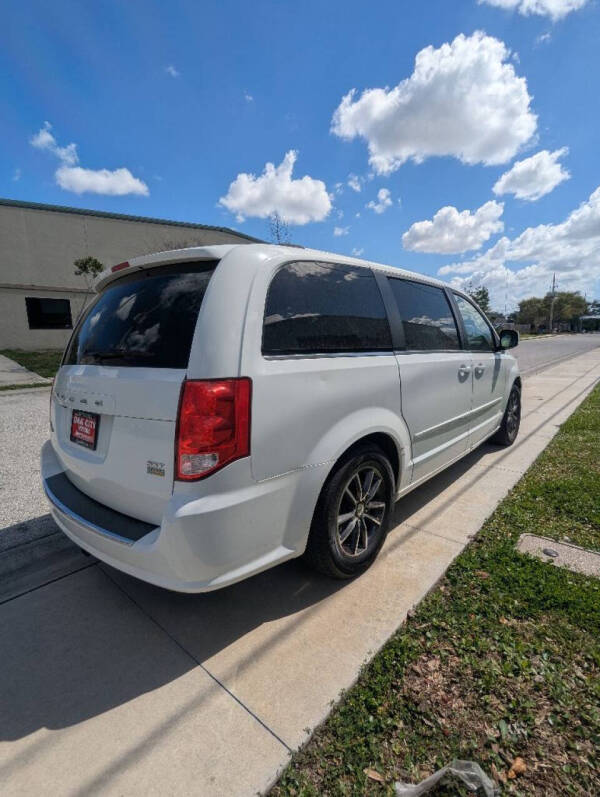 2017 Dodge Grand Caravan SXT