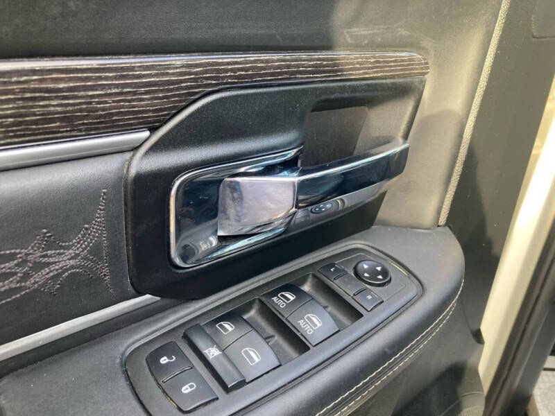 2017 RAM 1500 Laramie Longhorn