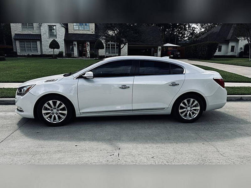 2017 Buick LaCrosse Essence