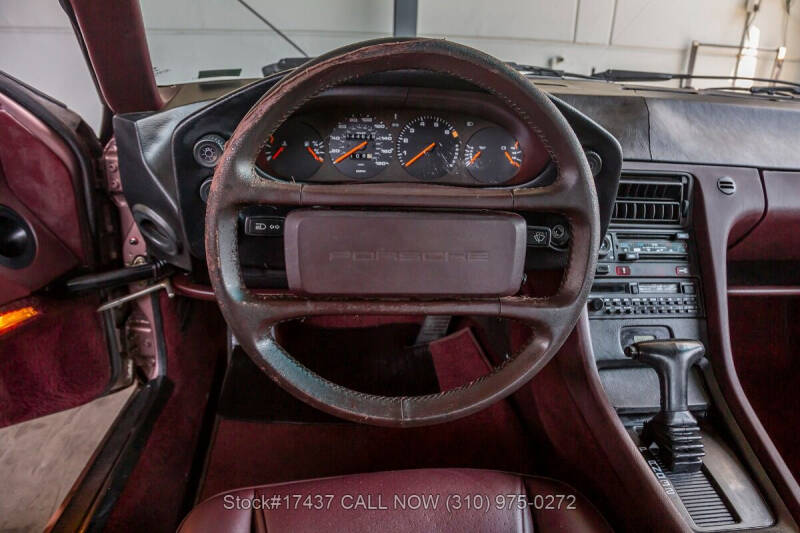 1987 Porsche 928 S4