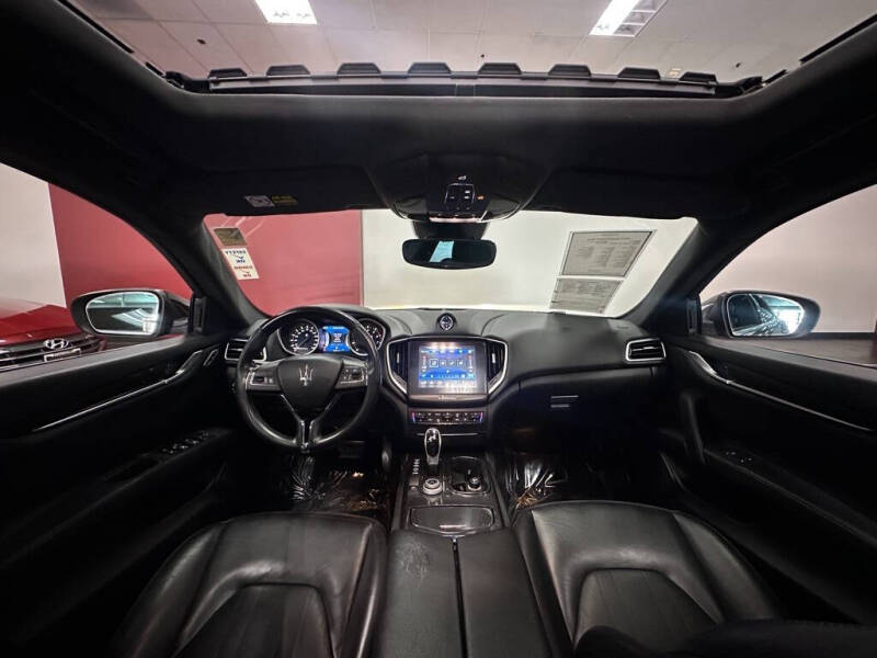 2017 Maserati Ghibli