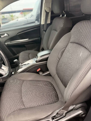 2018 Dodge Journey SE
