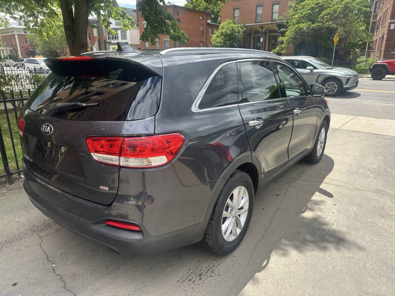 2017 Kia Sorento LX