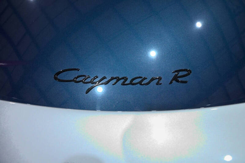 2012 Porsche Cayman R