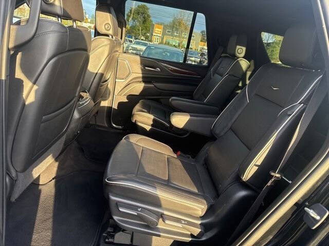 2023 Cadillac Escalade Premium Luxury