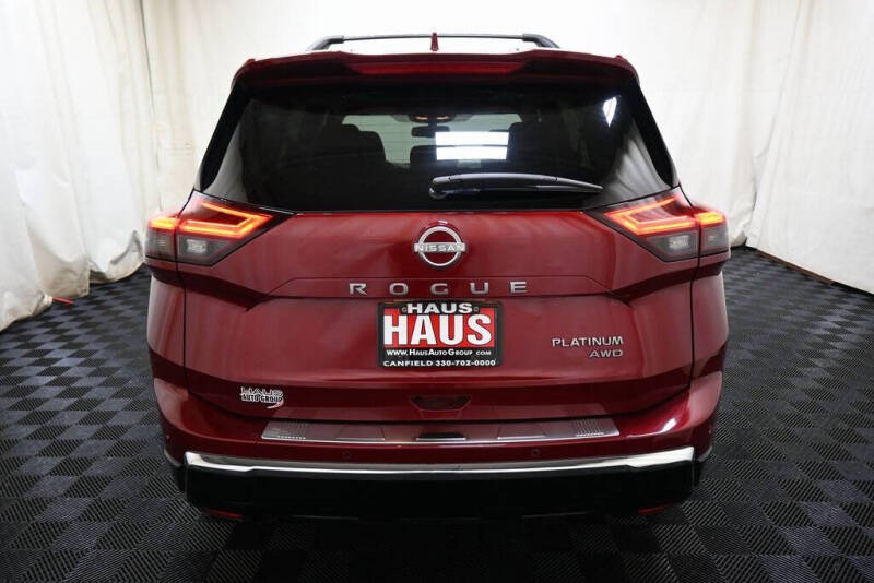 2024 Nissan Rogue Platinum