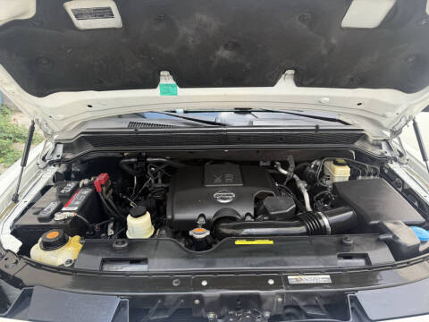 2014 Nissan Armada SV