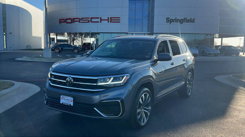 2022 Volkswagen Atlas for sale at Napleton Autowerks in Springfield MO