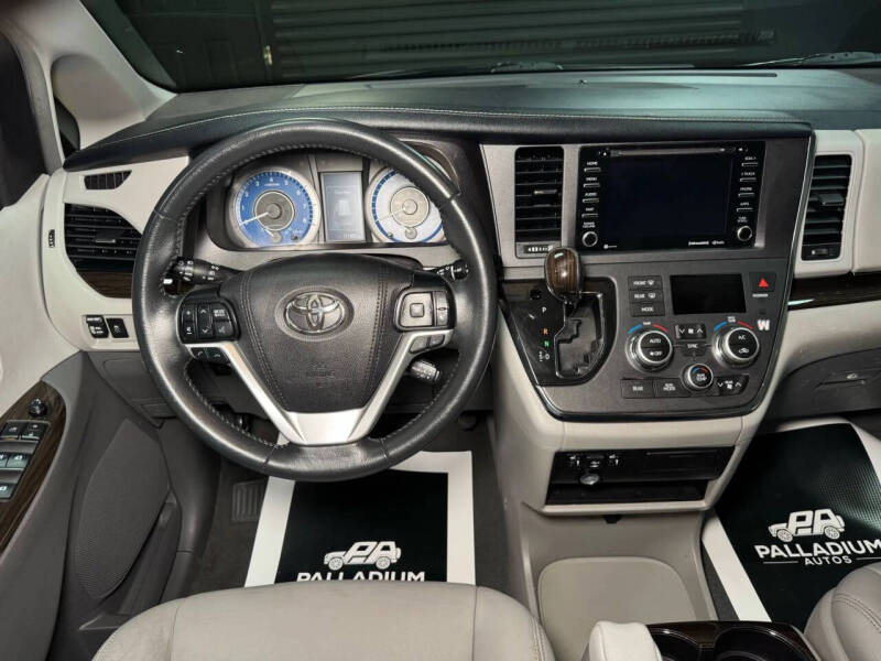 2019 Toyota Sienna