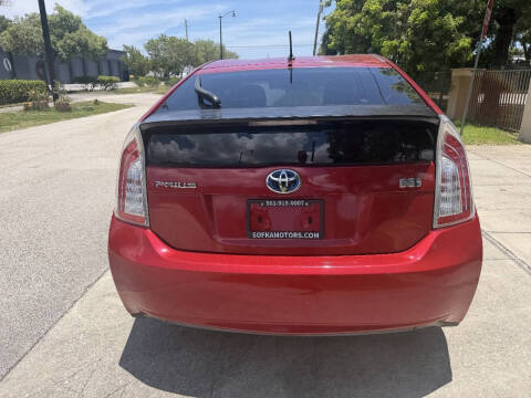 2014 Toyota Prius Three