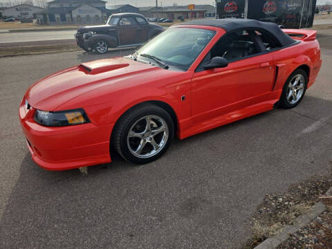2004 Ford Mustang GT Deluxe