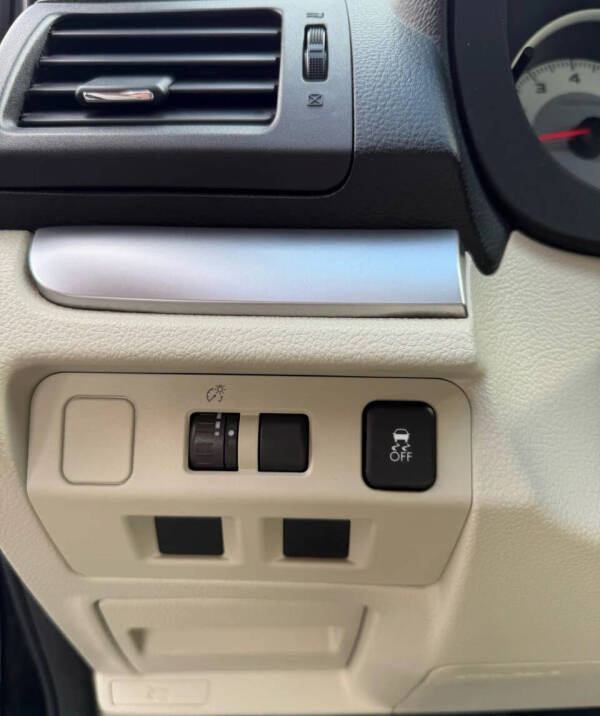 2014 Subaru Impreza 2.0i Premium