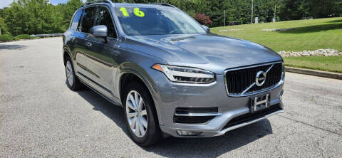 2016 Volvo XC90 T6 Momentum