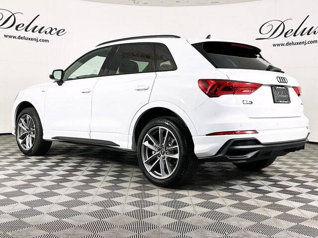 2024 Audi Q3 quattro S line Prem Plus 45 TFSI
