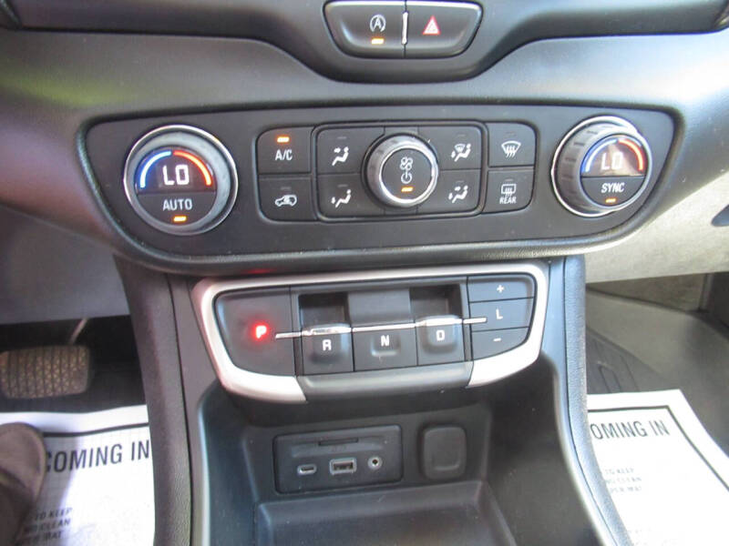 2022 GMC Terrain Denali