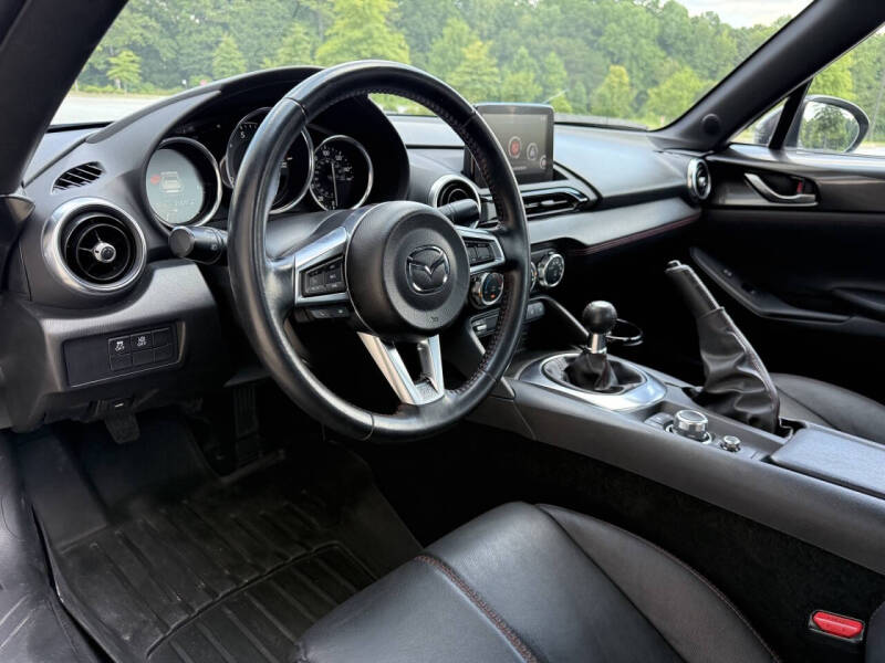 2019 Mazda MX-5 Miata RF Grand Touring