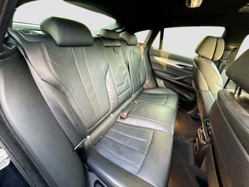 2016 BMW X6 sDrive35i