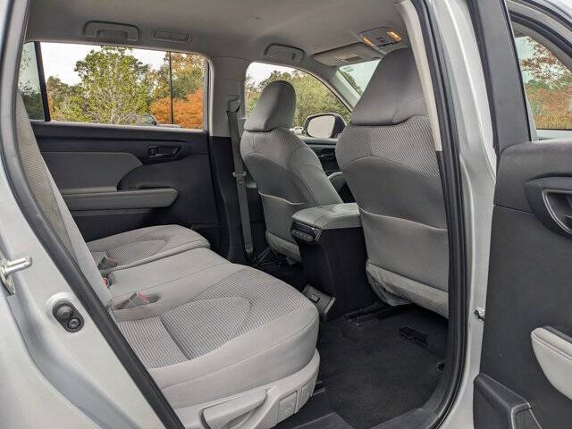 2023 Toyota Highlander L