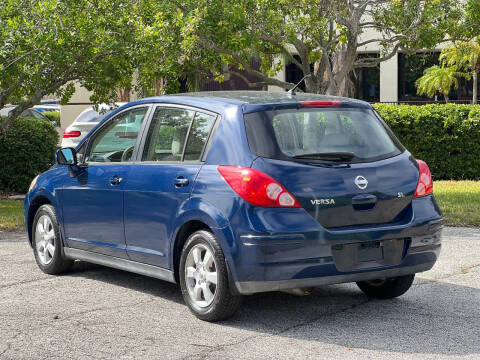 2007 Nissan Versa 1.8 SL