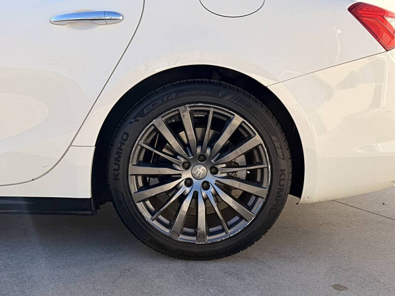 2018 Maserati Ghibli