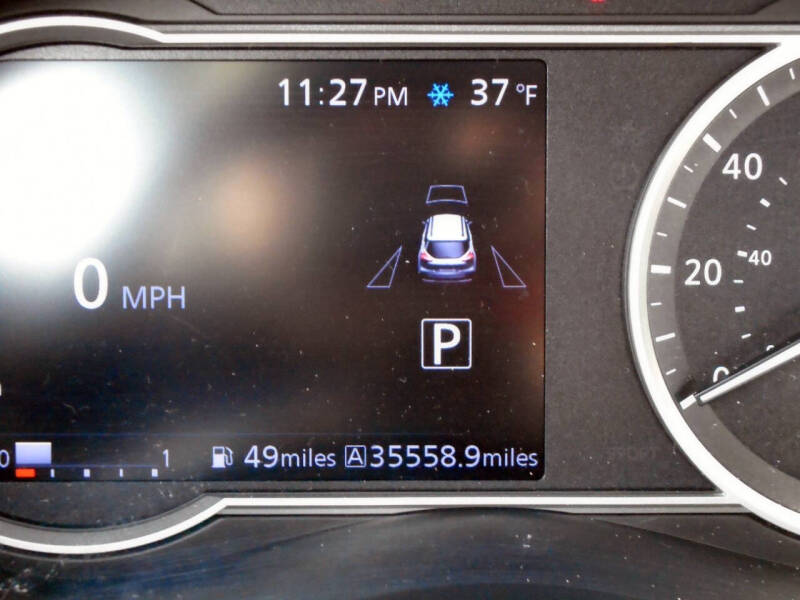 2019 Nissan Kicks SR