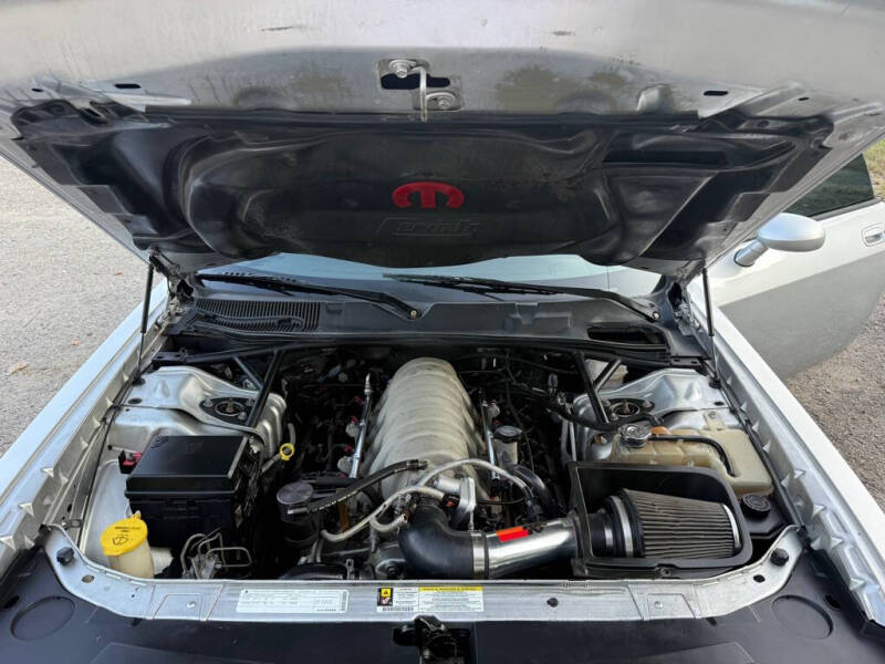 2009 Dodge Challenger SRT8