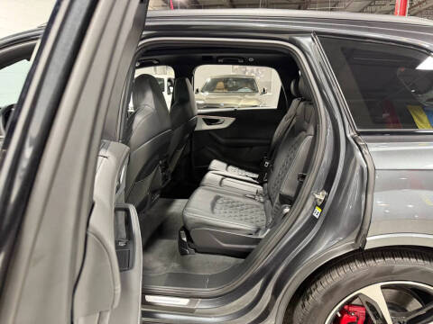 2024 Audi Q7 quattro Prestige 55 TFSI