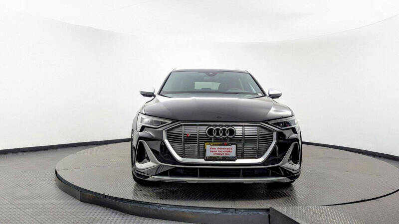 2022 Audi e-tron S quattro Premium Plus