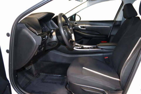 2023 Hyundai Sonata SE