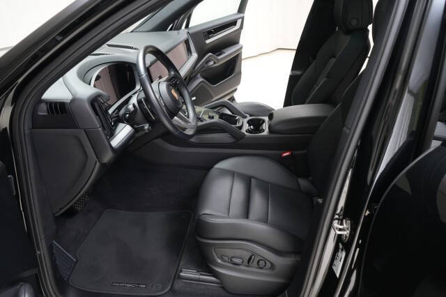 2024 Porsche Cayenne