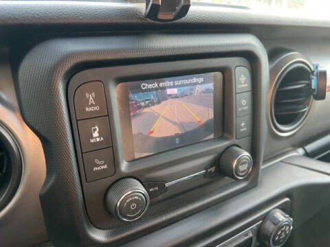 2020 Jeep Gladiator Sport