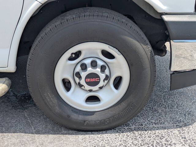 2024 GMC Savana 2500