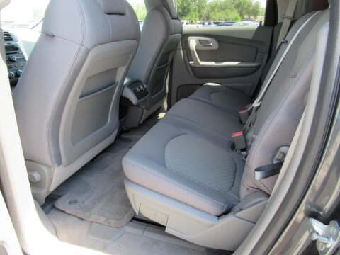 2012 Chevrolet Traverse LS
