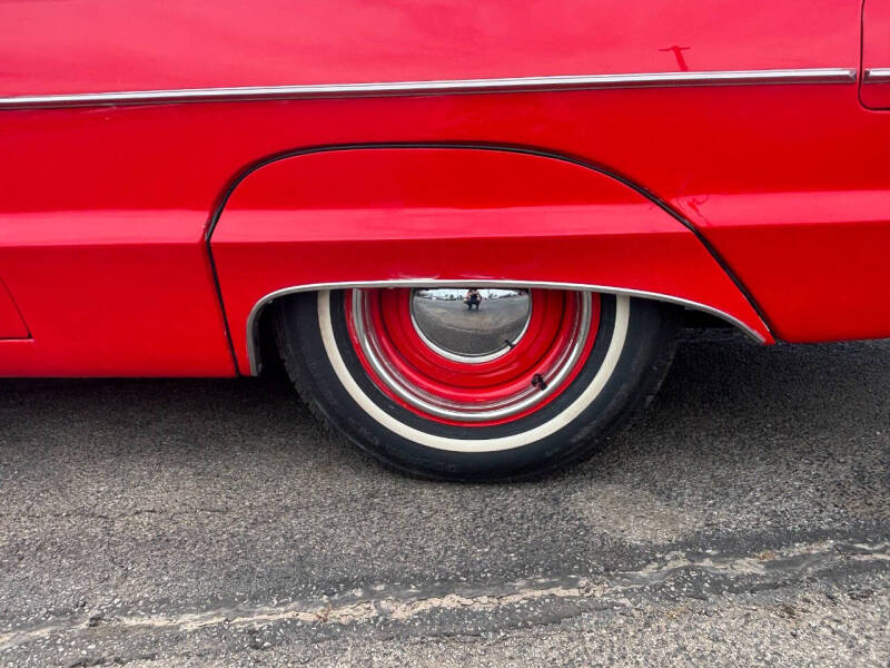 1966 Ford Thunderbird