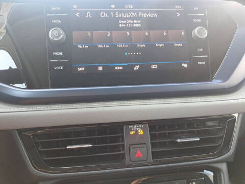 2024 Volkswagen Taos SE