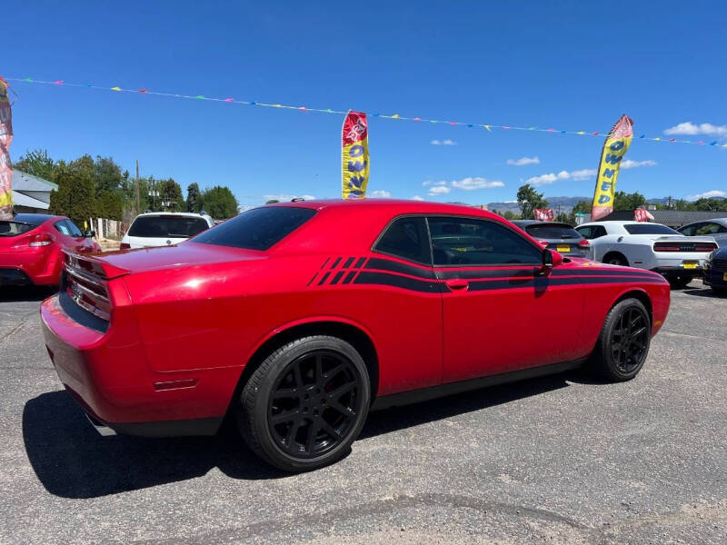 2013 Dodge Challenger SXT