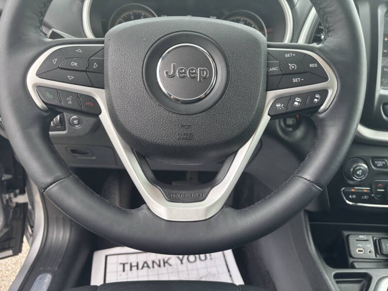 2017 Jeep Cherokee Overland