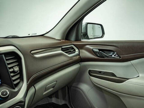 2020 GMC Acadia SLT