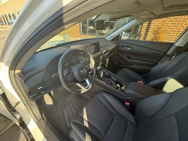 2025 Honda Accord Hybrid Touring