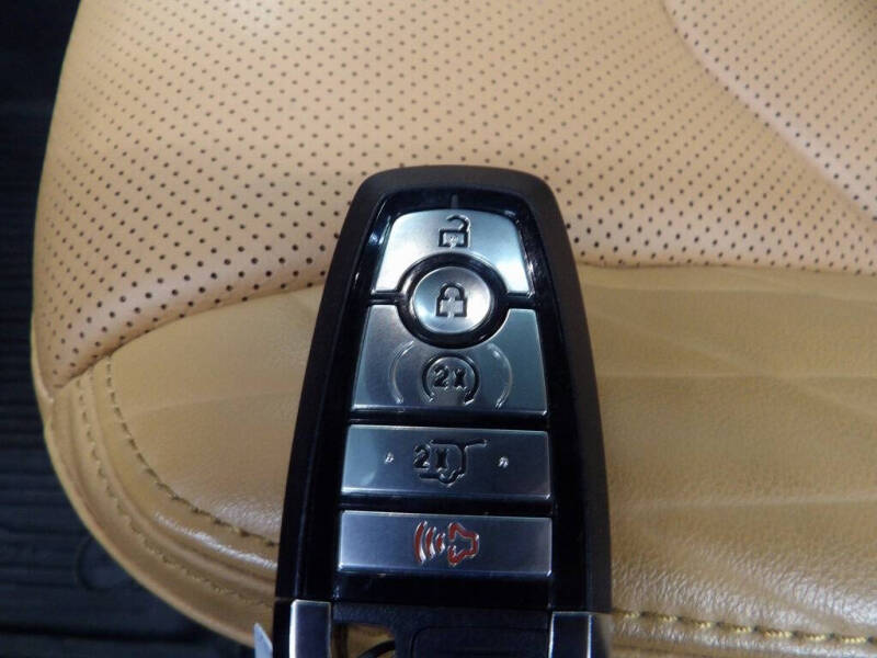 2024 Ford Expedition Platinum