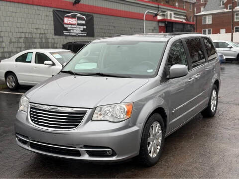 2013 Chrysler Town and Country for sale at ERS Motors, LLC. in Bridgeton MO