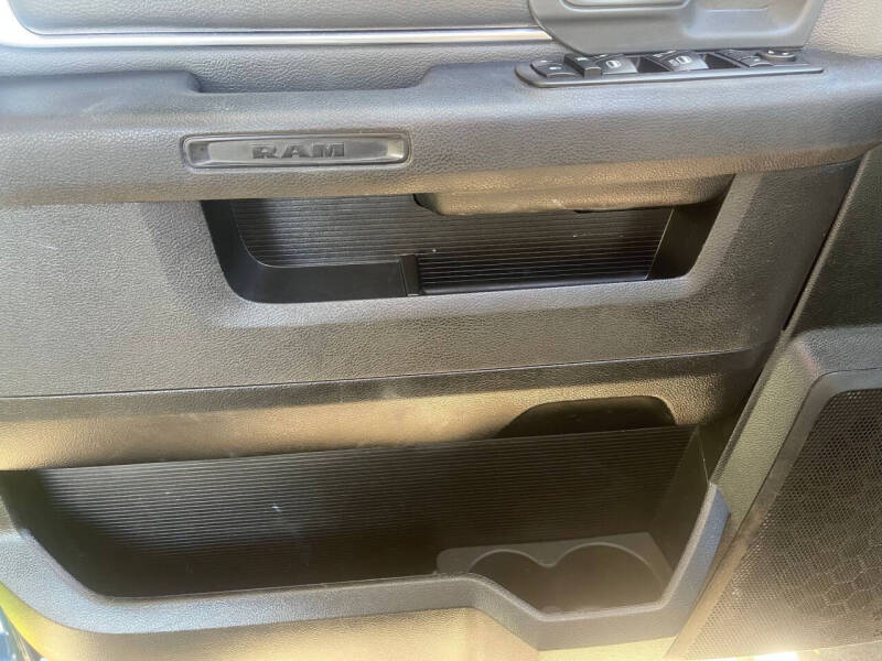 2021 RAM 1500 Classic SLT