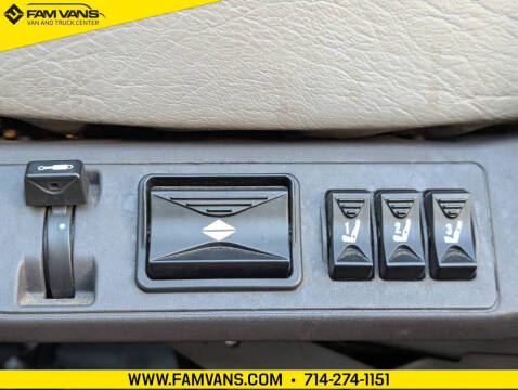 2019 Freightliner M2 106