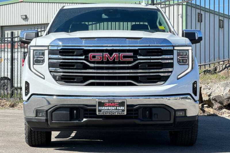 2024 GMC Sierra 1500