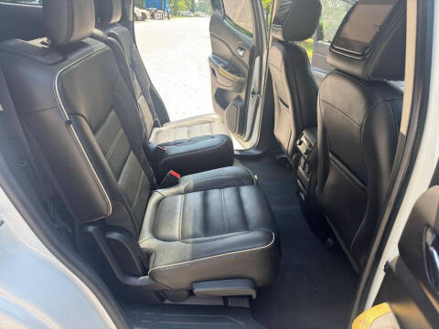 2019 GMC Acadia Denali