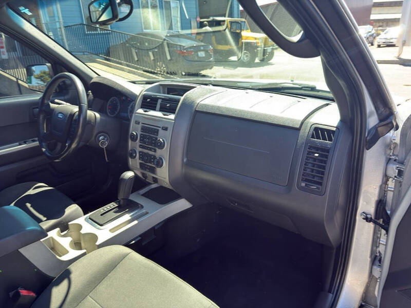 2012 Ford Escape XLT