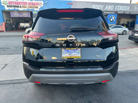 2022 Nissan Rogue SV