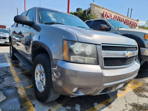 2009 Chevrolet Avalanche for sale at USA Auto Brokers in Houston TX